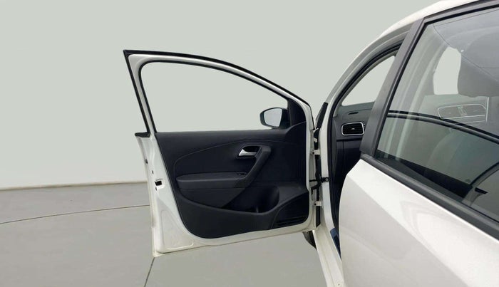 2016 Volkswagen Polo GT TSI AT, Petrol, Automatic, 29,350 km, LHS Front Door