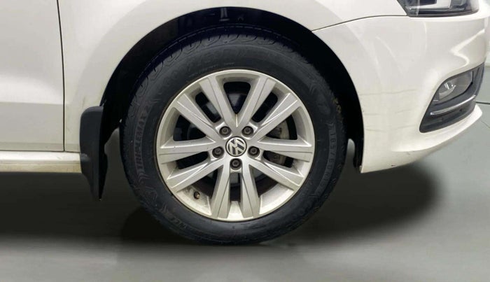 2016 Volkswagen Polo GT TSI AT, Petrol, Automatic, 29,350 km, Right Front Wheel