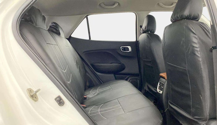 2020 Hyundai VENUE S 1.0 TURBO MT, Petrol, Manual, 57,127 km, Right Side Rear Door Cabin