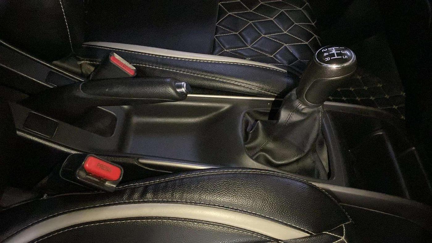 2020 Maruti Baleno ZETA PETROL 1.2, Petrol, Manual, 66,845 km, Gear Lever