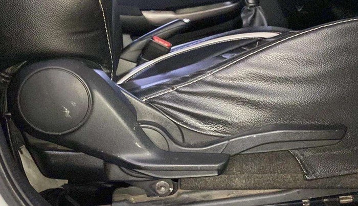 2020 Maruti Baleno ZETA PETROL 1.2, Petrol, Manual, 66,845 km, Driver Side Adjustment Panel