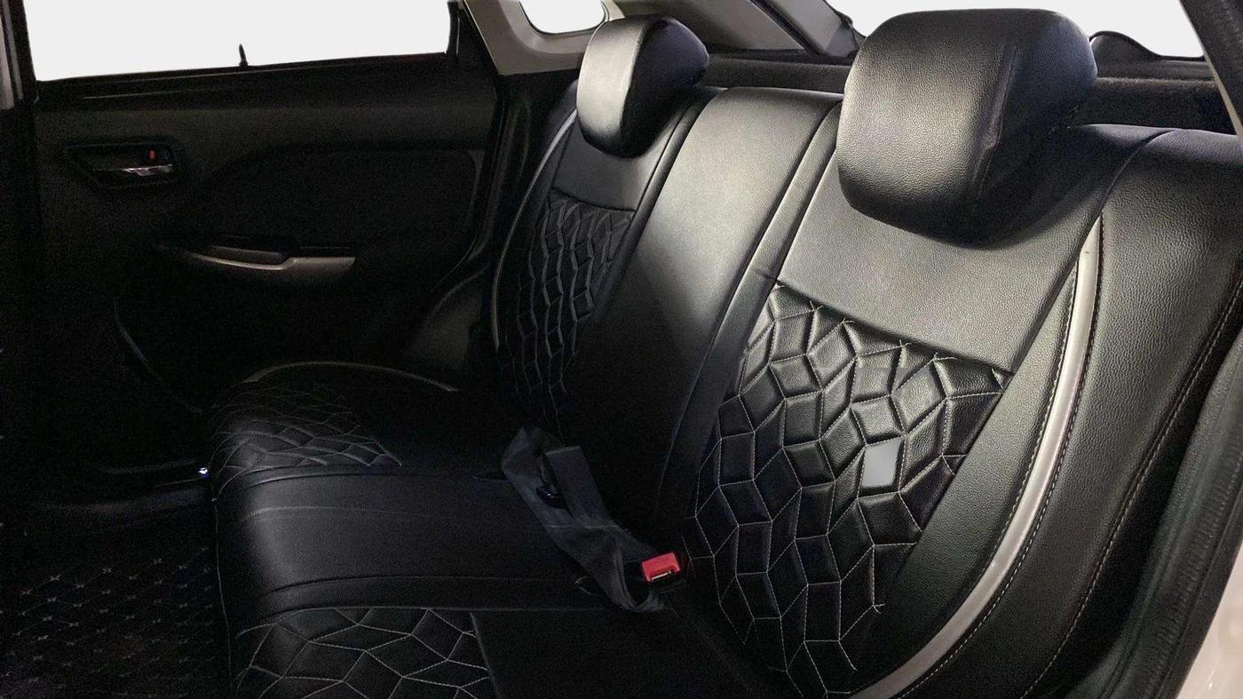 2020 Maruti Baleno ZETA PETROL 1.2, Petrol, Manual, 66,845 km, Right Side Rear Door Cabin