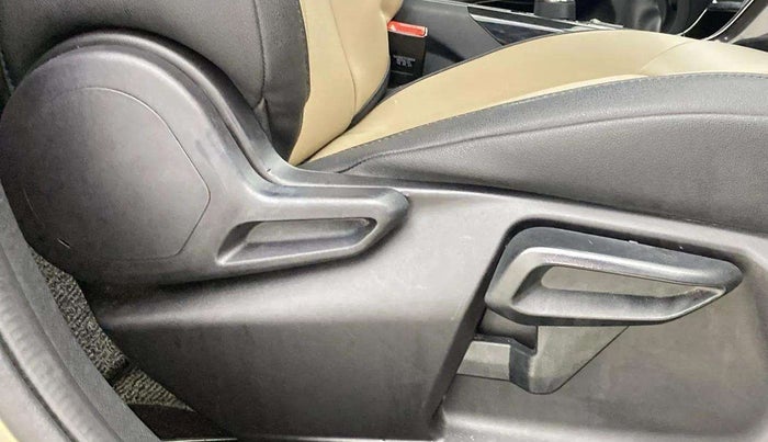 2023 Tata NEXON XZ PLUS LUX SUNROOF KAZIRANGA DIESEL, Diesel, Manual, 59,163 km, Driver Side Adjustment Panel