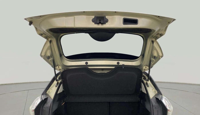 2023 Tata NEXON XZ PLUS LUX SUNROOF KAZIRANGA DIESEL, Diesel, Manual, 59,163 km, Boot Door Open