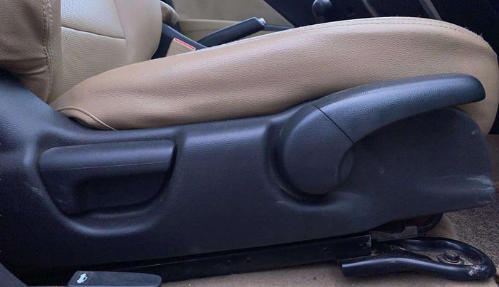2019 Honda City 1.5L I-VTEC V MT, Petrol, Manual, 60,441 km, Driver Side Adjustment Panel