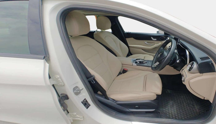 2018 Mercedes Benz C Class EDITION C, Diesel, Automatic, 58,731 km, Right Side Front Door Cabin