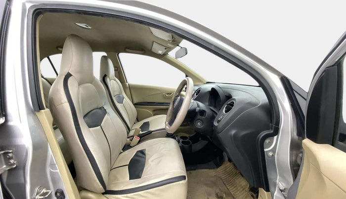 2015 Honda Amaze 1.2L I-VTEC SX, Petrol, Manual, 1,22,614 km, Right Side Front Door Cabin