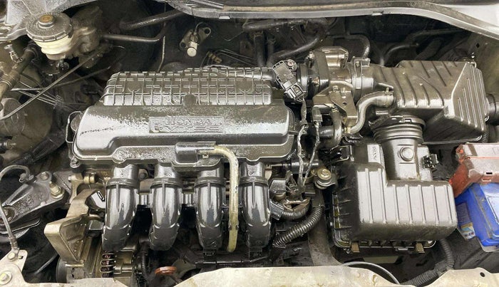 2015 Honda Amaze 1.2L I-VTEC SX, Petrol, Manual, 1,22,614 km, Engine View