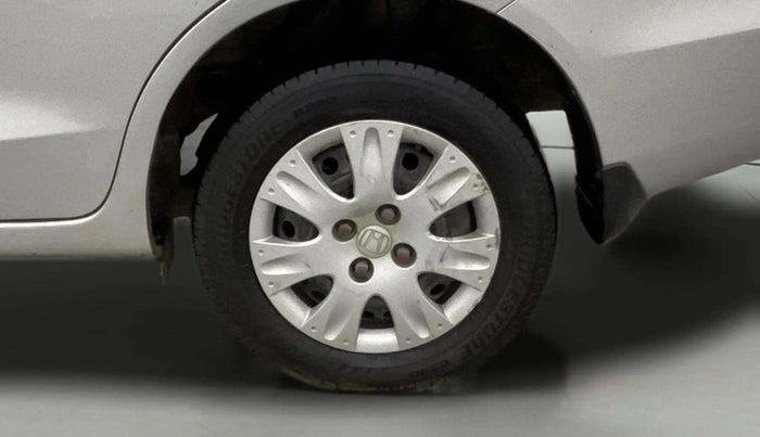 2015 Honda Amaze 1.2L I-VTEC SX, Petrol, Manual, 1,22,614 km, Left Rear Wheel