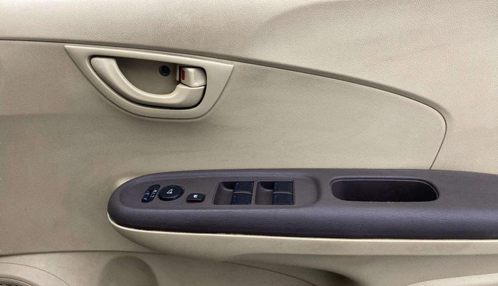 2013 Honda Amaze 1.2L I-VTEC S, Petrol, Manual, 40,725 km, Driver Side Door Panels Control