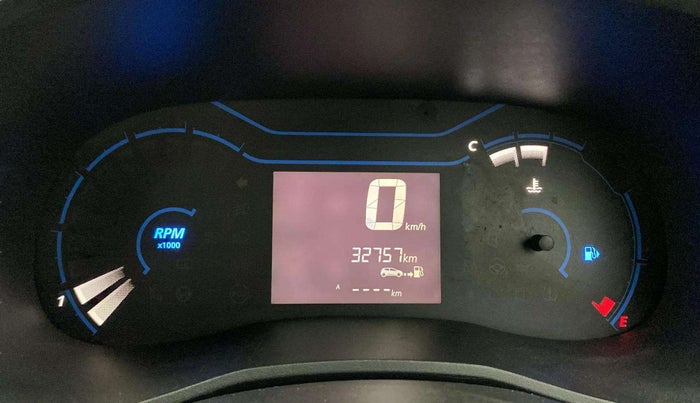 2020 Renault Kwid RXT 1.0 (O), Petrol, Manual, 32,773 km, Odometer Image