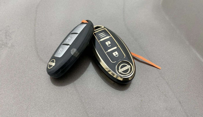 2021 Nissan MAGNITE XV MT, Petrol, Manual, 54,575 km, Key Close Up