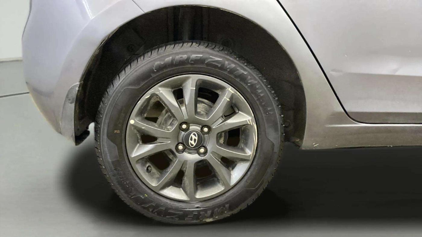 2019 Hyundai Elite i20 SPORTZ PLUS 1.2, Petrol, Manual, 76,358 km, Right Rear Wheel