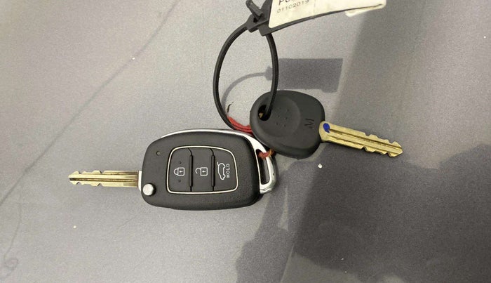 2019 Hyundai Elite i20 SPORTZ PLUS 1.2, Petrol, Manual, 76,358 km, Key Close Up