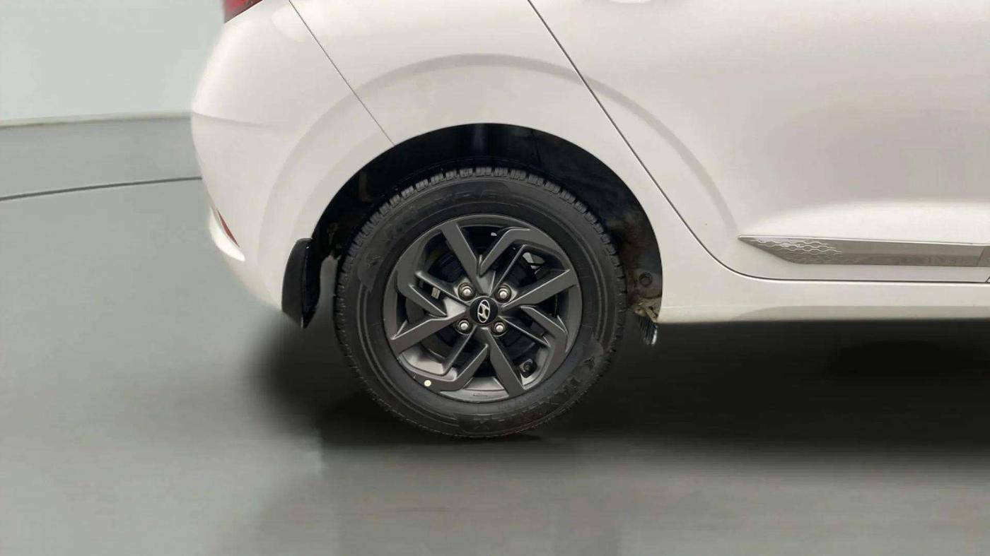 2020 Hyundai GRAND I10 NIOS SPORTZ 1.2 KAPPA VTVT, Petrol, Manual, 37,730 km, Right Rear Wheel