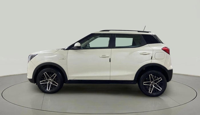 2023 Mahindra XUV300 W6 1.2 PETROL AMT, Petrol, Automatic, 38,270 km, Left Side