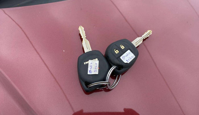 2012 Maruti Wagon R 1.0 VXI, Petrol, Manual, 63,385 km, Key Close Up