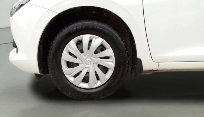2024 Maruti Swift VXi AMT, Petrol, Automatic, 11,506 km, Left Front Wheel