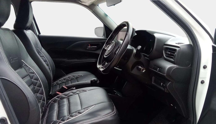 2024 Maruti Swift VXi AMT, Petrol, Automatic, 11,506 km, Right Side Front Door Cabin