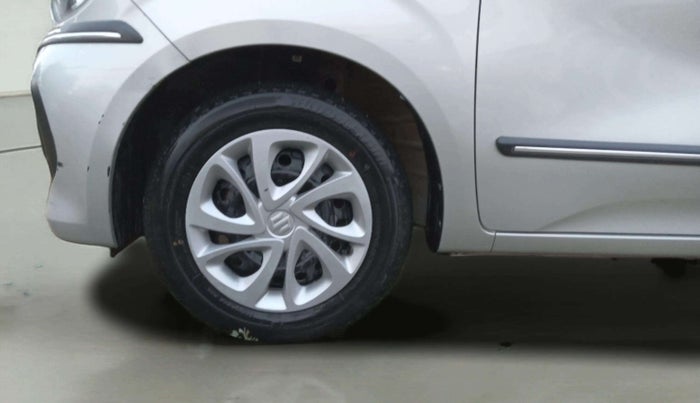2022 Maruti Celerio VXI CNG, CNG, Manual, 27,429 km, Left Front Wheel