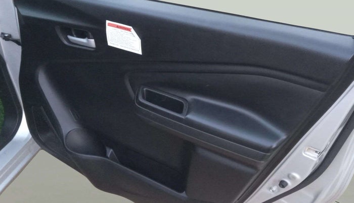 2022 Maruti Celerio VXI CNG, CNG, Manual, 27,429 km, Driver Side Door Panels Control