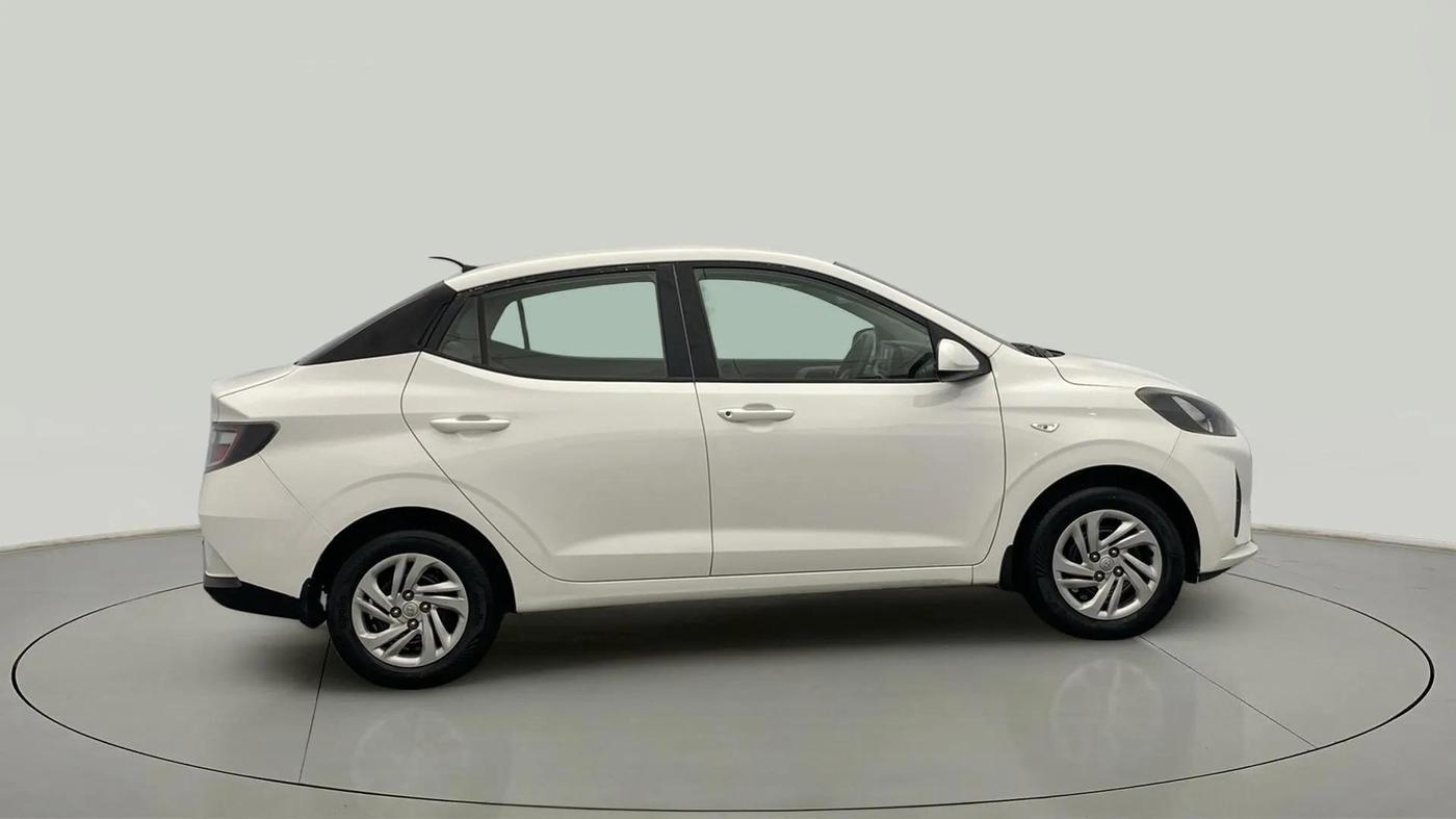 2020 Hyundai AURA S 1.2, Petrol, Manual, 28,139 km, Right Side View