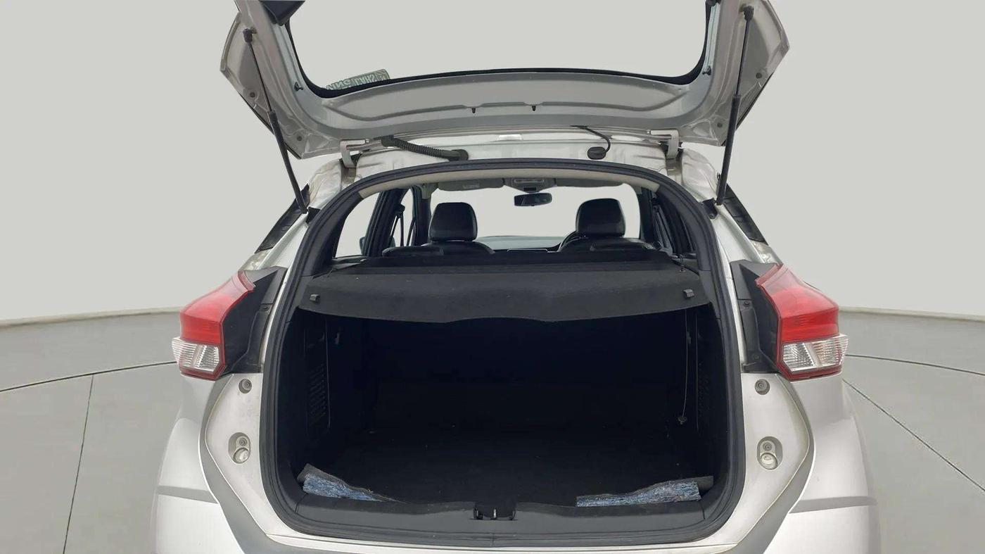 2020 Nissan Kicks XV PREMIUM TURBO 1.3 CVT, Petrol, Automatic, 59,065 km, Boot Open Zoomed View