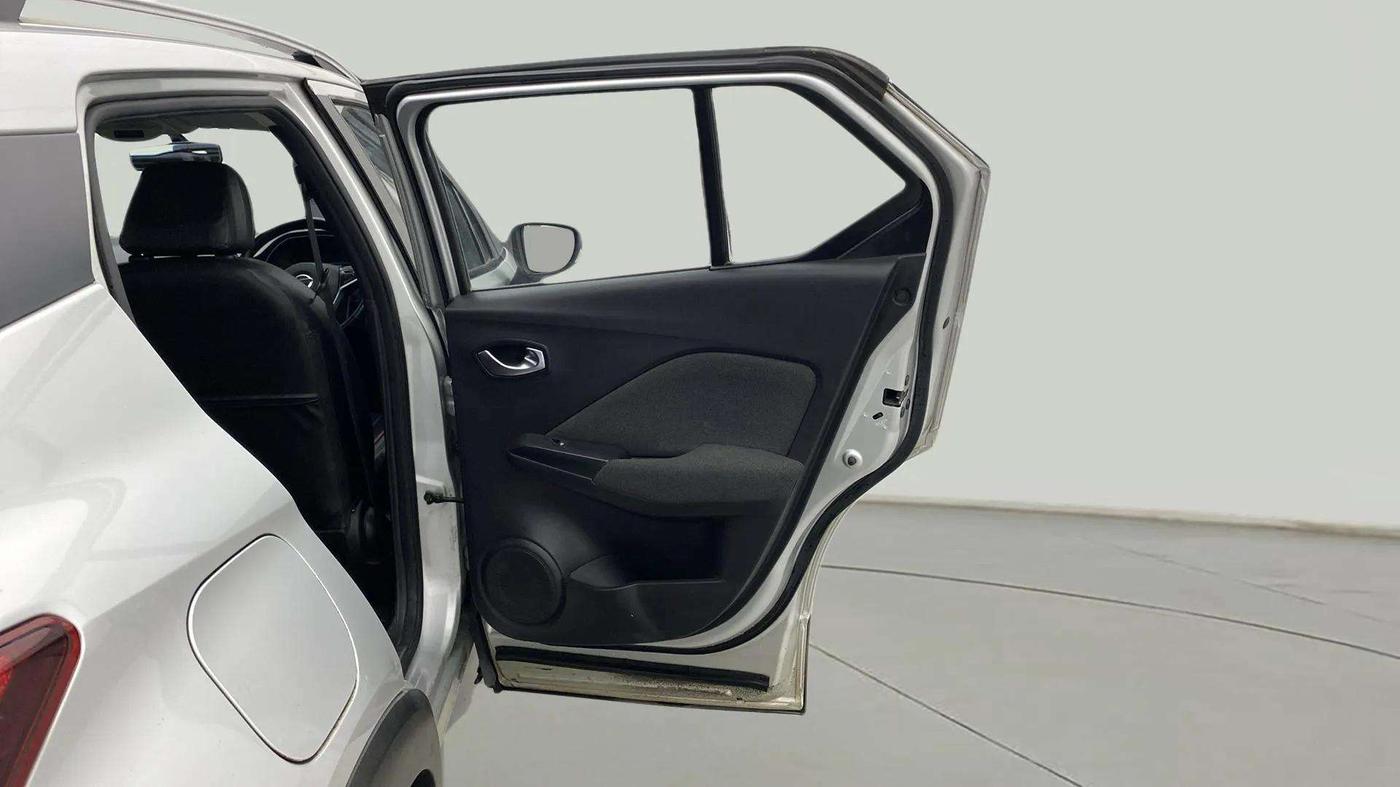 2020 Nissan Kicks XV PREMIUM TURBO 1.3 CVT, Petrol, Automatic, 59,065 km, RHS Rear Door