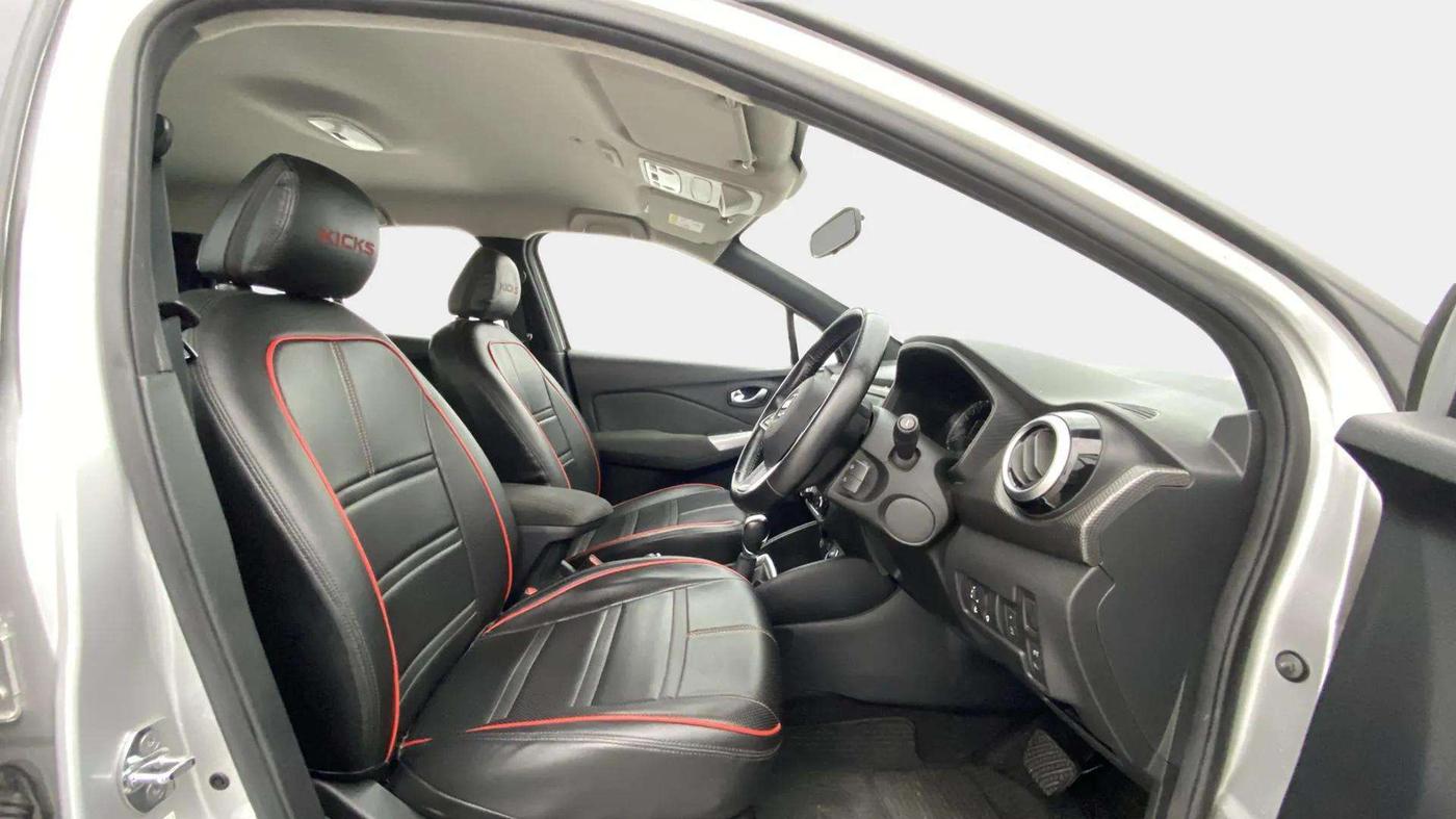 2020 Nissan Kicks XV PREMIUM TURBO 1.3 CVT, Petrol, Automatic, 59,065 km, Right Side Front Door Cabin