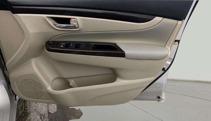 2018 Maruti Ciaz ALPHA 1.4 PETROL, Petrol, Manual, 93,371 km, Driver Side Door Panels Control