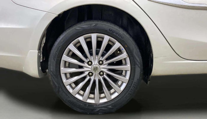 2018 Maruti Ciaz ALPHA 1.4 PETROL, Petrol, Manual, 93,371 km, Right Rear Wheel