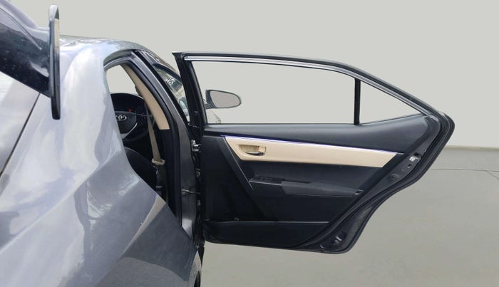 2014 Toyota Corolla Altis G PETROL, Petrol, Manual, 81,383 km, RHS Rear Door