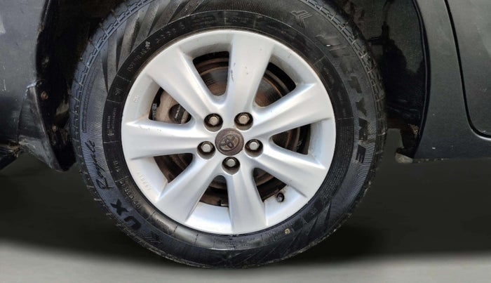 2014 Toyota Corolla Altis G PETROL, Petrol, Manual, 81,383 km, Right Rear Wheel