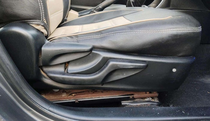 2014 Toyota Corolla Altis G PETROL, Petrol, Manual, 81,383 km, Driver Side Adjustment Panel