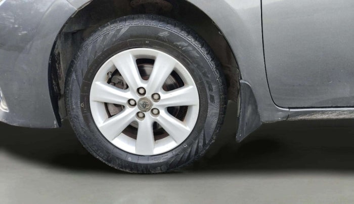 2014 Toyota Corolla Altis G PETROL, Petrol, Manual, 81,383 km, Left Front Wheel