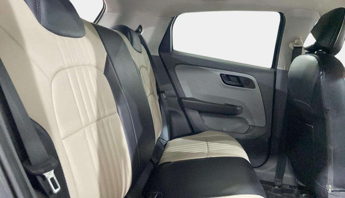 2020 Tata ALTROZ XT PETROL, CNG, Manual, 68,417 km, Right Side Rear Door Cabin
