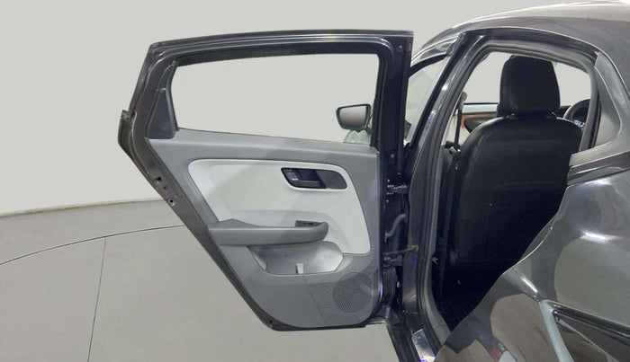 2020 Tata ALTROZ XT PETROL, CNG, Manual, 68,417 km, LHS Rear Door