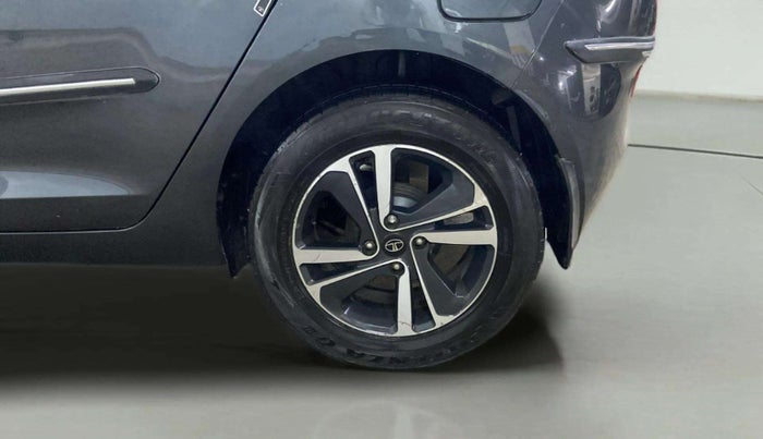 2020 Tata ALTROZ XT PETROL, CNG, Manual, 68,417 km, Left Rear Wheel