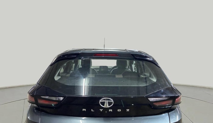 2020 Tata ALTROZ XT PETROL, CNG, Manual, 68,417 km, Rear Windshield