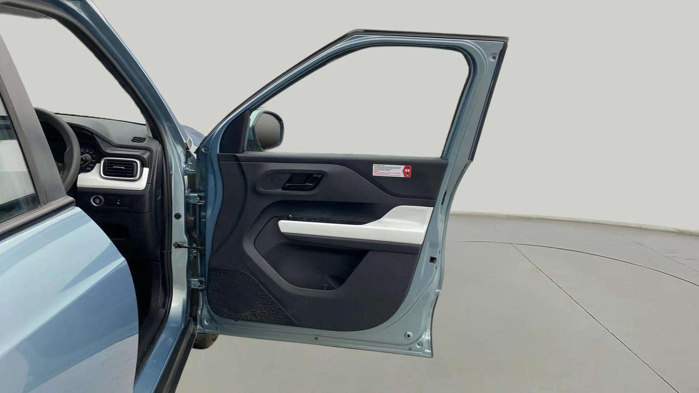 2021 Tata PUNCH ACCOMPLISHED AMT, Petrol, Automatic, 34,917 km, RHS Front Door