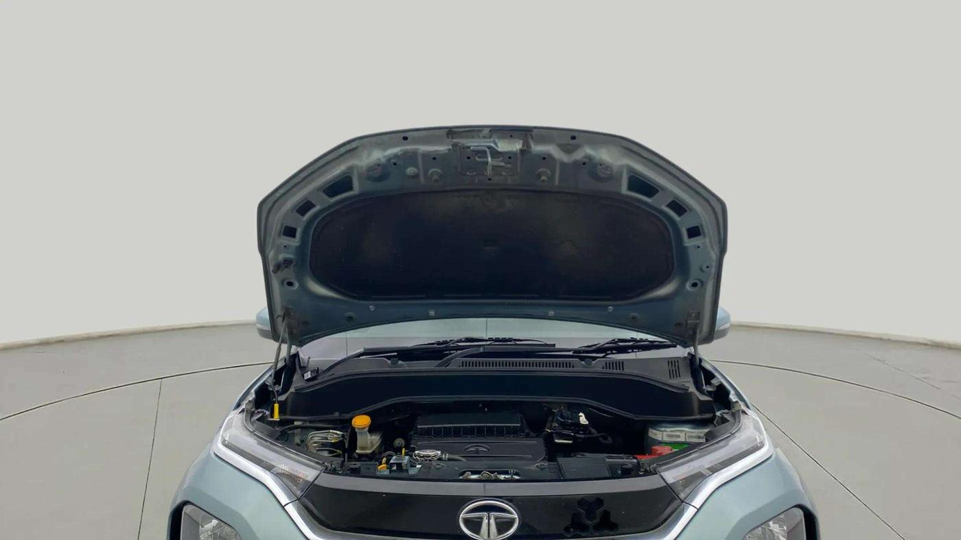2021 Tata PUNCH ACCOMPLISHED AMT, Petrol, Automatic, 34,917 km, Open Bonet