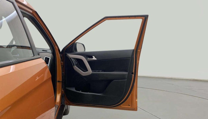2018 Hyundai Creta SX (O) 1.6 PETROL, CNG, Manual, 43,033 km, RHS Front Door