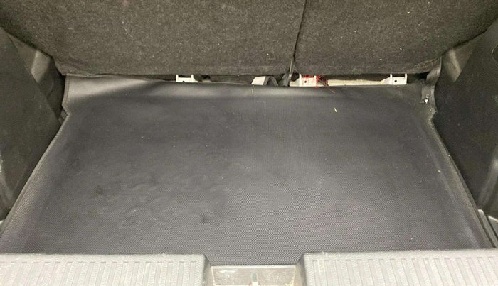 2023 Maruti FRONX DELTA PLUS 1.2L AGS, Petrol, Automatic, 15,501 km, Boot Inside