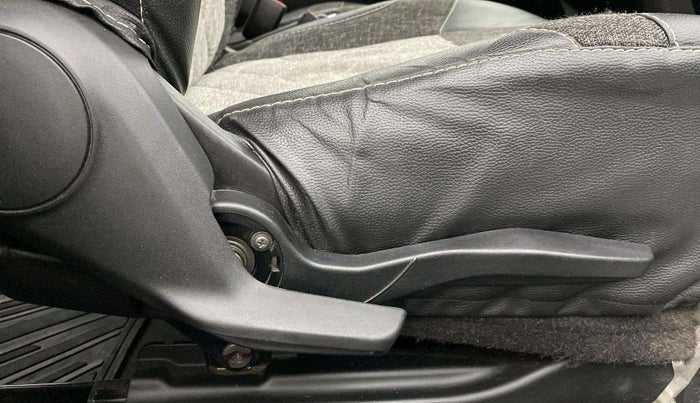 2021 Maruti Swift ZXI, Petrol, Manual, 32,870 km, Driver Side Adjustment Panel