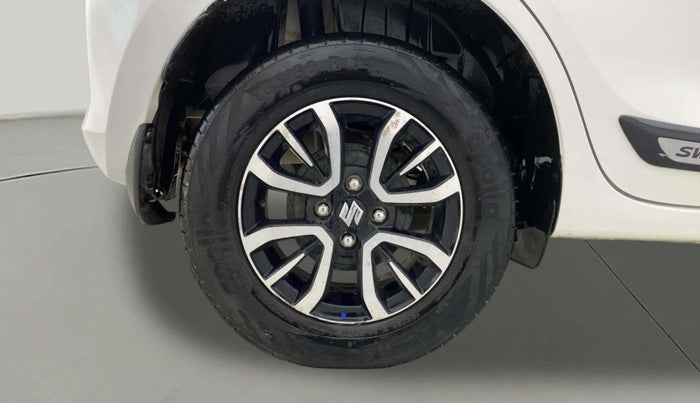 2021 Maruti Swift ZXI, Petrol, Manual, 32,870 km, Right Rear Wheel