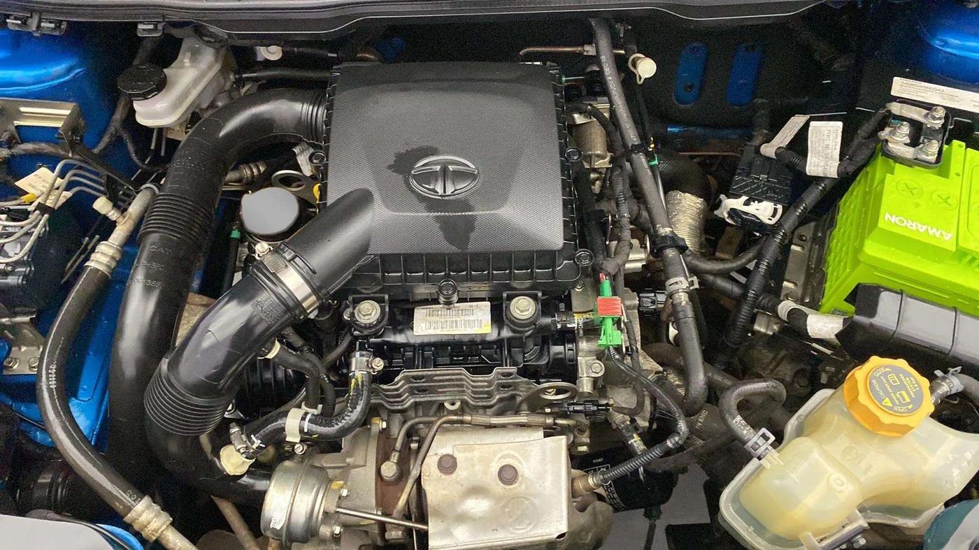 2019 Tata NEXON XM PETROL, Petrol, Manual, 96,267 km, Open Bonet