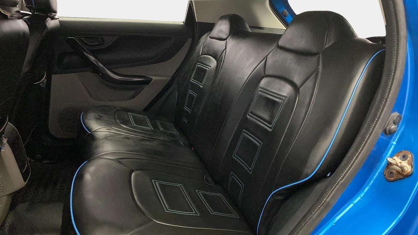 2019 Tata NEXON XM PETROL, Petrol, Manual, 96,267 km, Right Side Rear Door Cabin