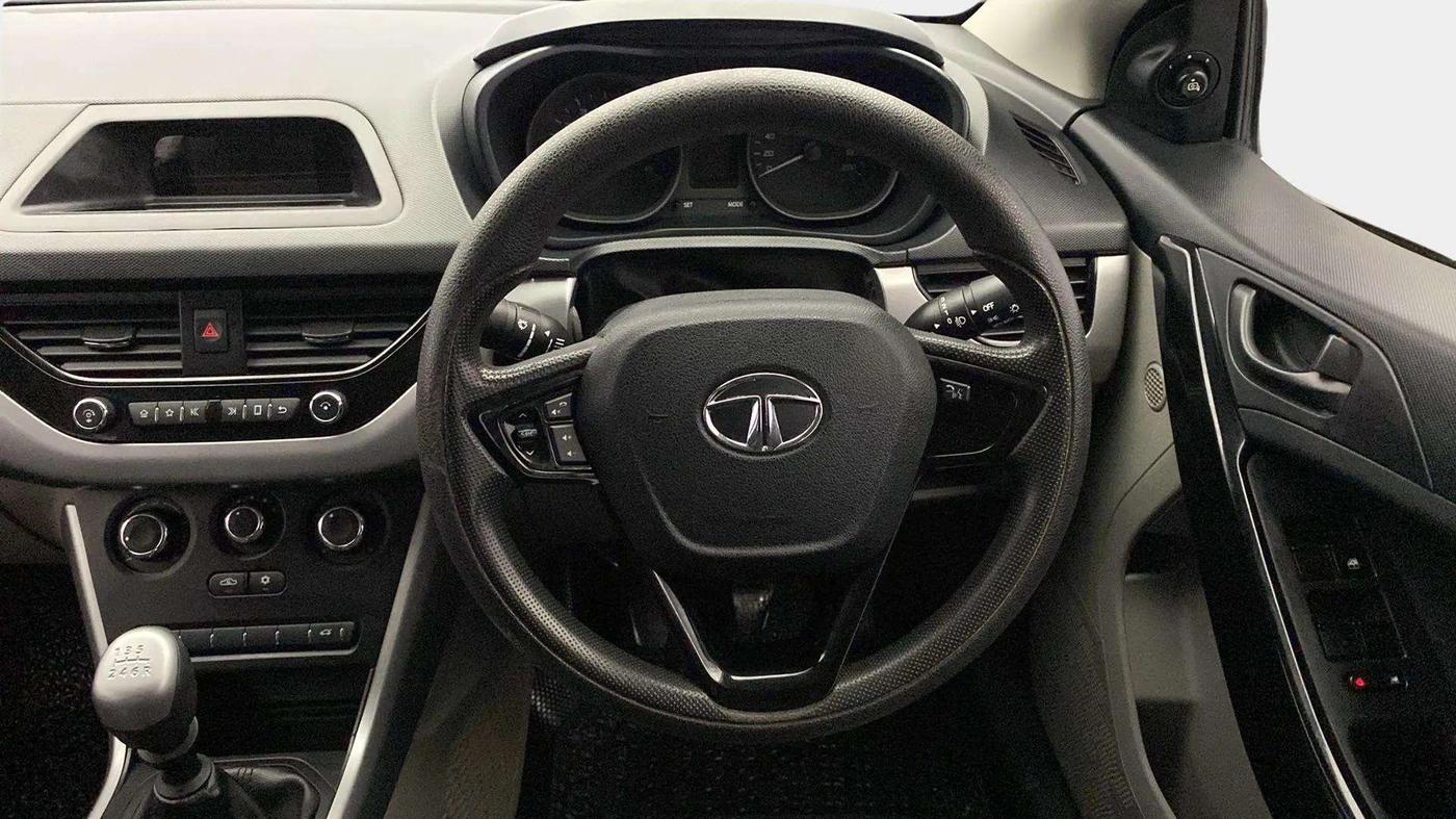 2019 Tata NEXON XM PETROL, Petrol, Manual, 96,267 km, Steering Wheel Close Up
