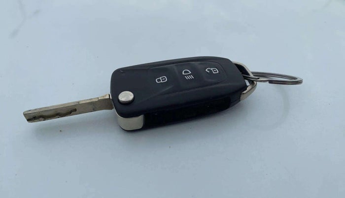 2021 Tata Tiago XZ PLUS PETROL, Petrol, Manual, 63,280 km, Key Close Up