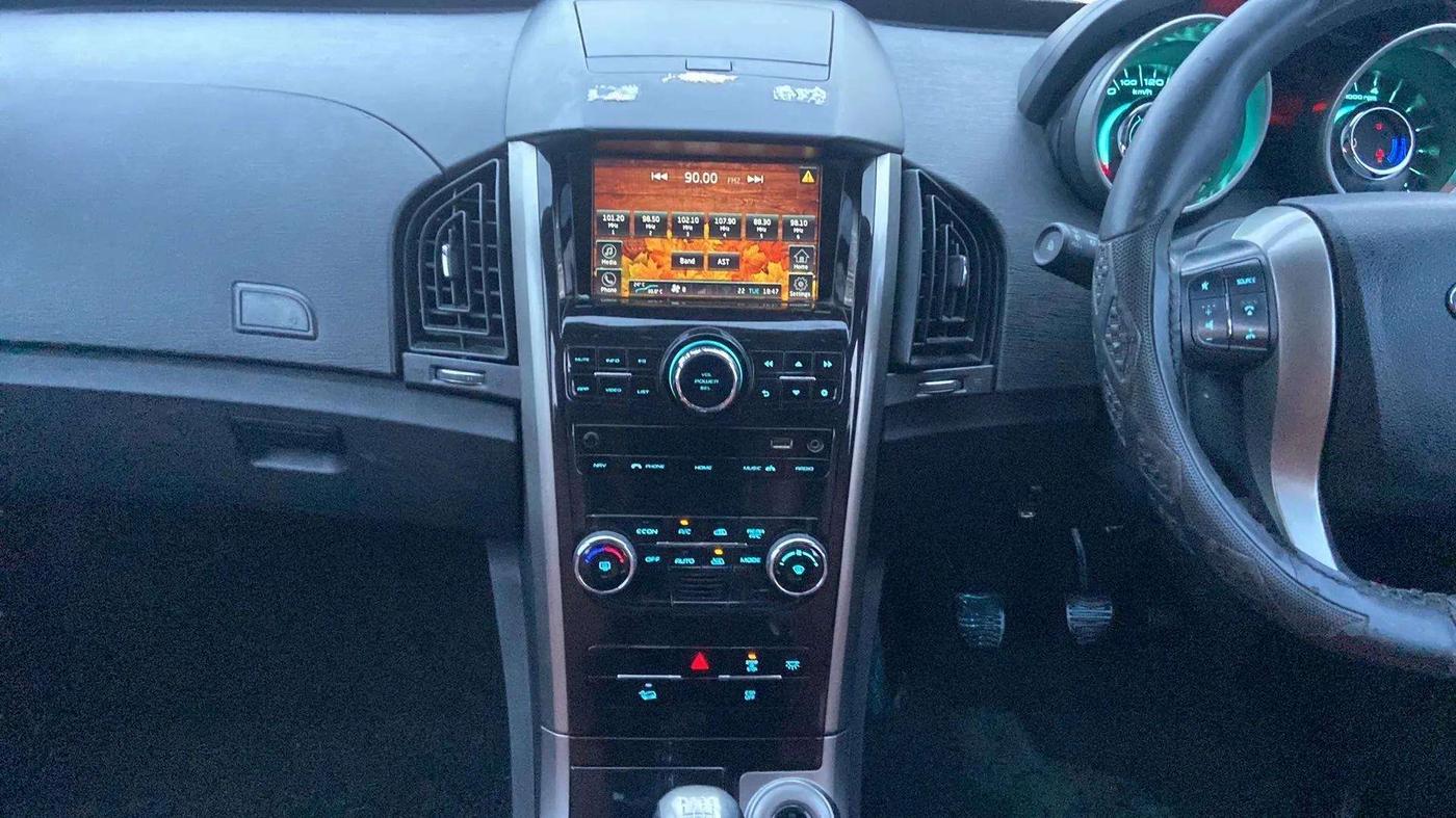 2021 Mahindra XUV500 W9, Diesel, Manual, 82,915 km, Air Conditioner
